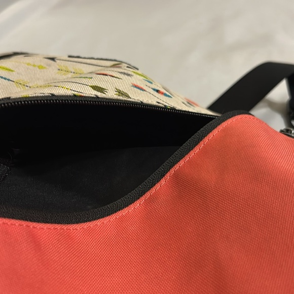 KAVA One Strap Shoulder Bag - Picture 4 of 5